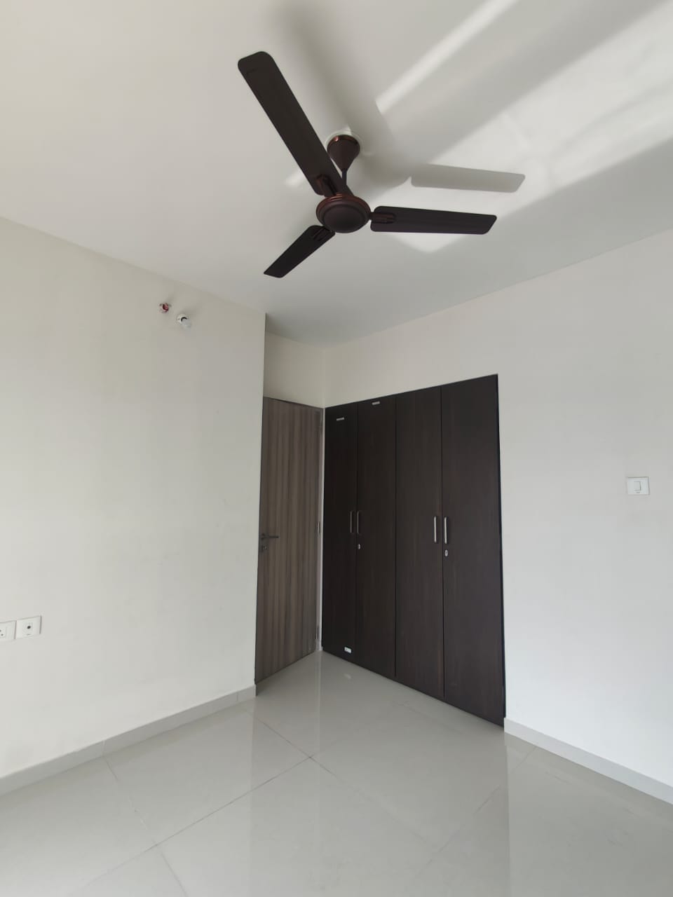 2 BHK Apartment For Rent in Ashar Axis Majiwada Thane  7723206