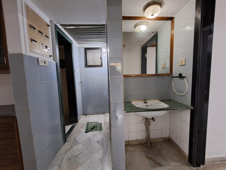 Bathroom, siddhanchal-phase-2 2.5 Bedroom 800 Sq.Ft. Apartment In Manpada Thane 7723245