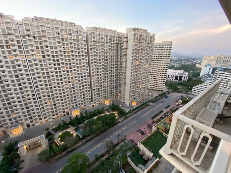 Exterior View, hiranandani-castle-rock 2 Bedroom 750 Sq.Ft. Apartment In Powai Mumbai 7723478