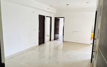 2.5 BHK Apartment For Sale in Gaur City 2 - 12th Avenue, Sector 16c Greater Noida
