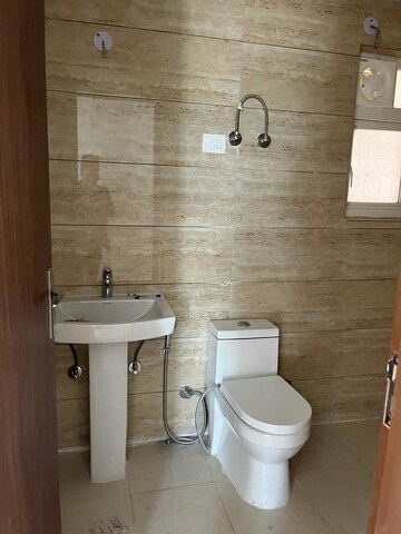 Bathroom in 2.5 BHK Apartment at Panchsheel Hynish, Sector 1 Greater Noida – for Sale