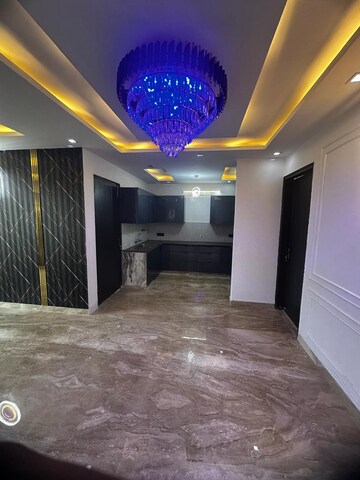 Parking in 3 BHK Apartment at Sushant Lok 2, Sector 57 – for Sale