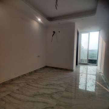 Room in 3 BHK Builder Floor at Chattarpur – for Sale
