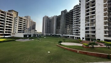 3 BHK Apartment For Resale in Cosmos Express 99 Sector 99 Gurgaon  7723811