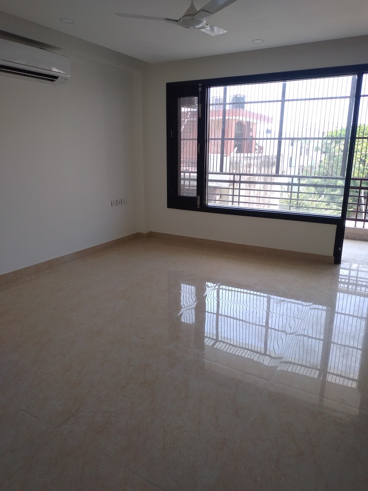 3 BHK Builder Floor For Sale in Sector 23