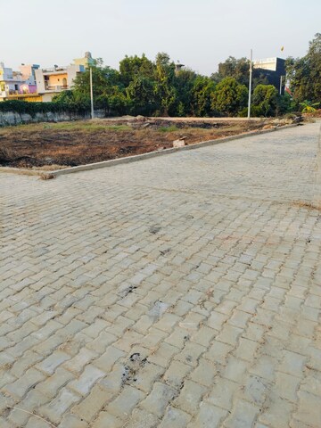 Plot Area in  Plot at Dhoom Manikpur – for Sale