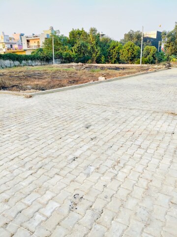 Plot Area in  Plot at Dhoom Manikpur – for Sale