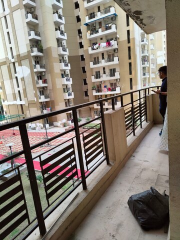  Plot – Exterior View View at Dhoom Manikpur - for Sale