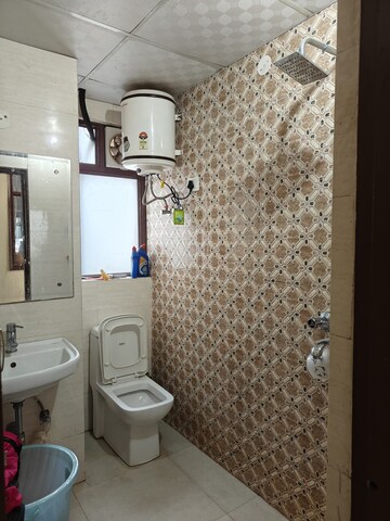 Bathroom in 3 BHK Builder Floor at Sector 23 – for Rent