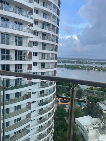 3.5 BHK Apartment – Exterior View View at Marine Drive - for Sale