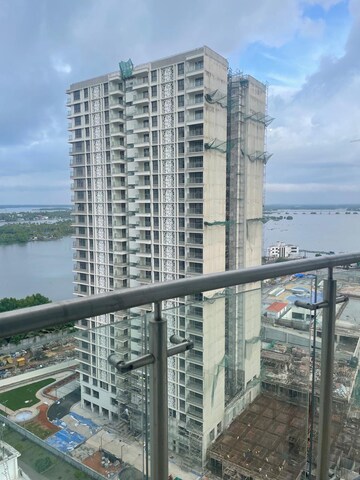 3.5 BHK Apartment – Exterior View View at Marine Drive - for Sale