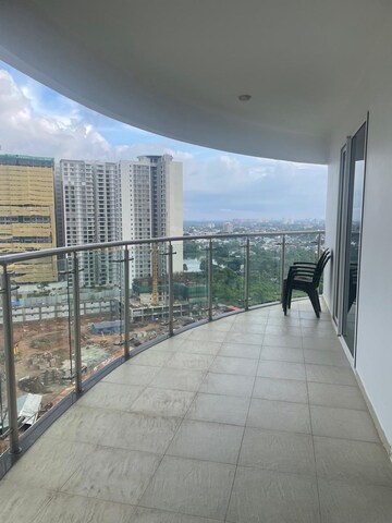 Balcony in 3.5 BHK Apartment at Marine Drive – for Sale