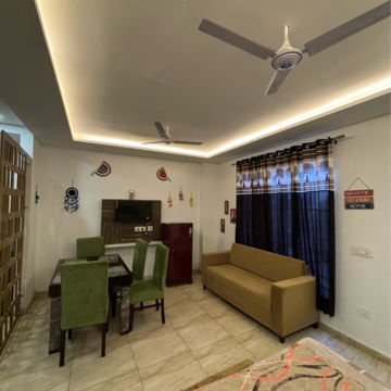 Living Room in 1 BHK Apartment at Royal Oxford Street, Utrathiya – for Sale
