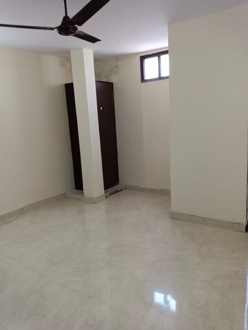 Studio Builder Floor For Rent in Lajpat Nagar