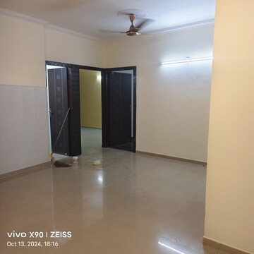 Room in 2.5 BHK Apartment at Assotech The Nest, Sain Vihar – for Sale