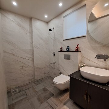 Bathroom in 3 BHK Apartment at Malwa Escon Primera, International Airport Road – for Sale