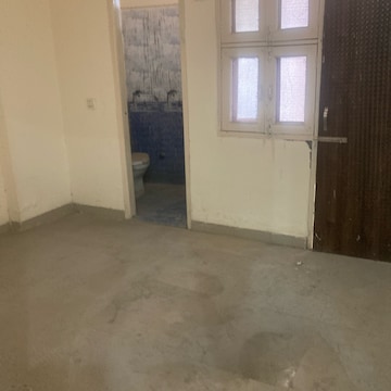 1 BHK Builder Floor For Rent in Singhal Residency Sector 73 Noida  7724551