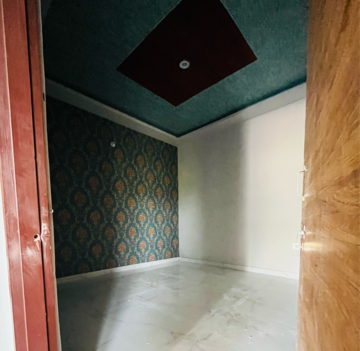 Room in 2 BHK Independent House at Kalwar Road – for Sale