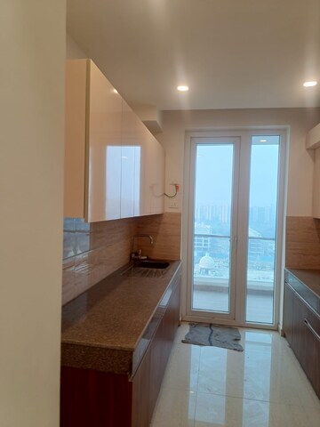 Kitchen in 3 BHK Builder Floor at BPTP Discovery Park, Sector 80 – for Sale