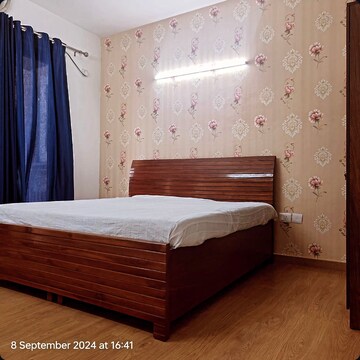 Bedroom in 3.5 BHK Apartment at Emaar Palm Gardens, Sector 83 – for Sale