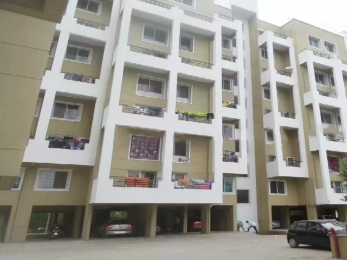 2 BHK Apartment For Resale in Vrindavan Society Goregaon Goregaon East Mumbai  7724810