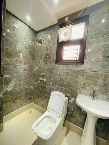 3 BHK Builder Floor For Sale in Dwarka Mor