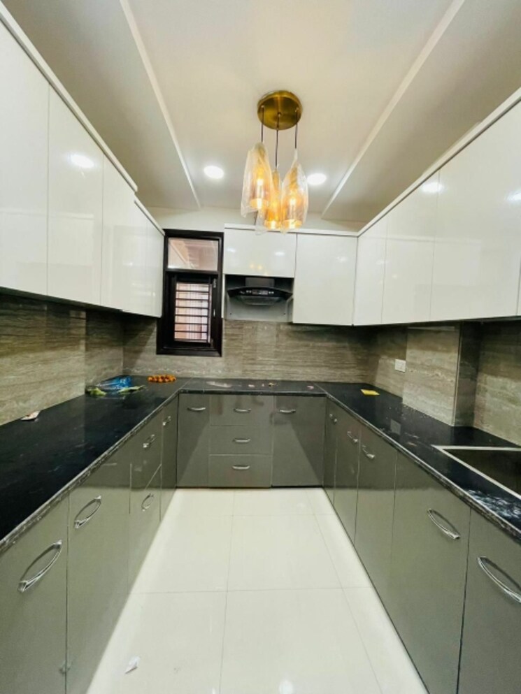 Kitchen, dwarka mor 3 Bedroom 900 Sq.Ft. Builder Floor In Dwarka Mor Delhi 7725183