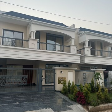 5 BHK Villa – Exterior View View at North Mullanpur - for Sale