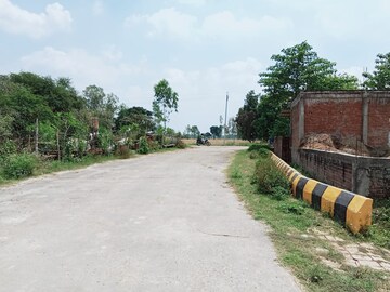  Plot – Exterior View View at Gosainganj - for Sale