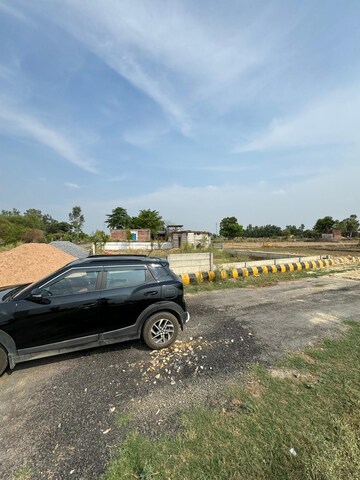 Plot Area in  Plot at Gosainganj – for Sale