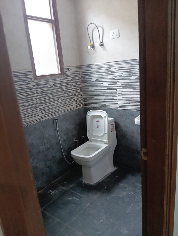 Bathroom, birla-vanya 2 Bedroom 735 Sq.Ft. Apartment In Kalyan West Thane 7726118