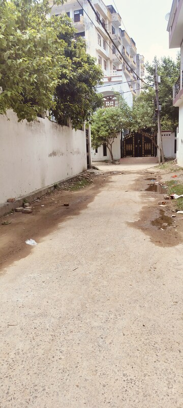  Plot – Exterior View View at Gomti Nagar - for Sale