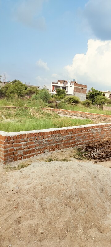 Plot Area in  Plot at Gomti Nagar – for Sale
