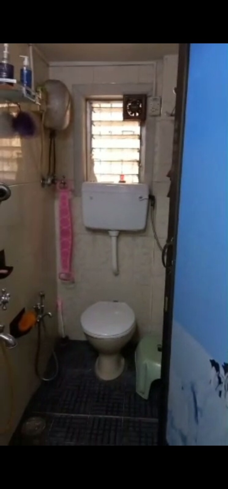 Bathroom, adarsh-nagar-chs-worli 1 Bedroom 560 Sq.Ft. Apartment In Worli Mumbai 7726628