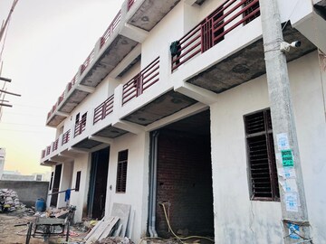  Plot For Sale in Noida Expressway