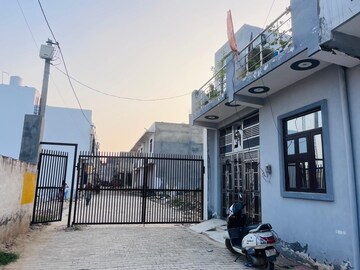  Plot – Exterior View View at Noida Expressway - for Sale