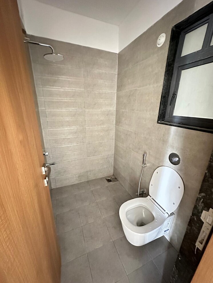 Bathroom, majestic-towers 2 Bedroom 1220 Sq.Ft. Apartment In Katraj Pune 7726616