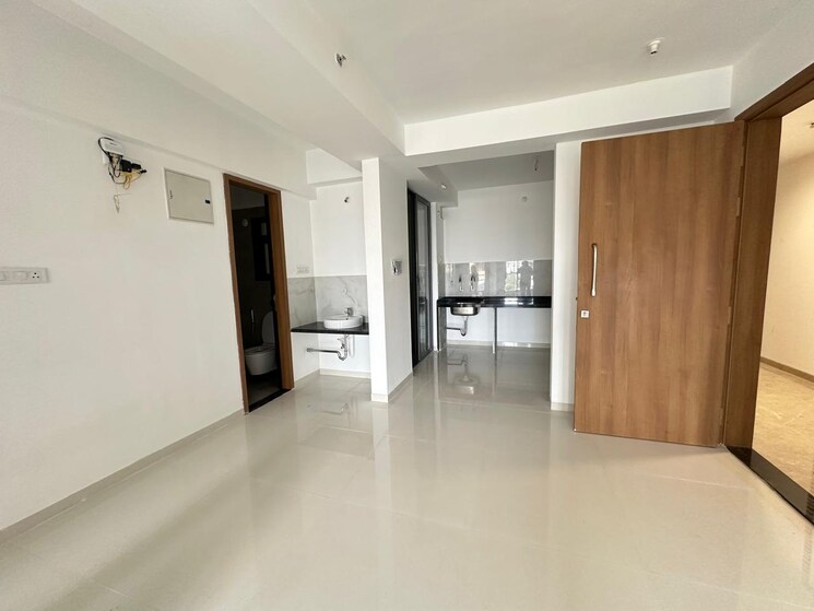 Room, majestic-towers 2 Bedroom 1220 Sq.Ft. Apartment In Katraj Pune 7726616