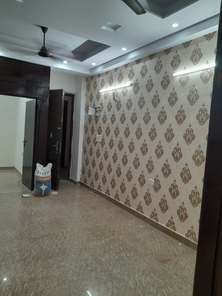 Bathroom, niti khand 3 Bedroom 1400 Sq.Ft. Builder Floor In Niti Khand Ghaziabad 7726811