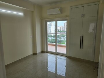 3 BHK Apartment For Rent in Shree Vardhman Victoria Sector 70 Gurgaon  7726874