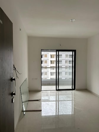 2 BHK Apartment For Resale in Roshan Milestone Tathawade Pune  7726998