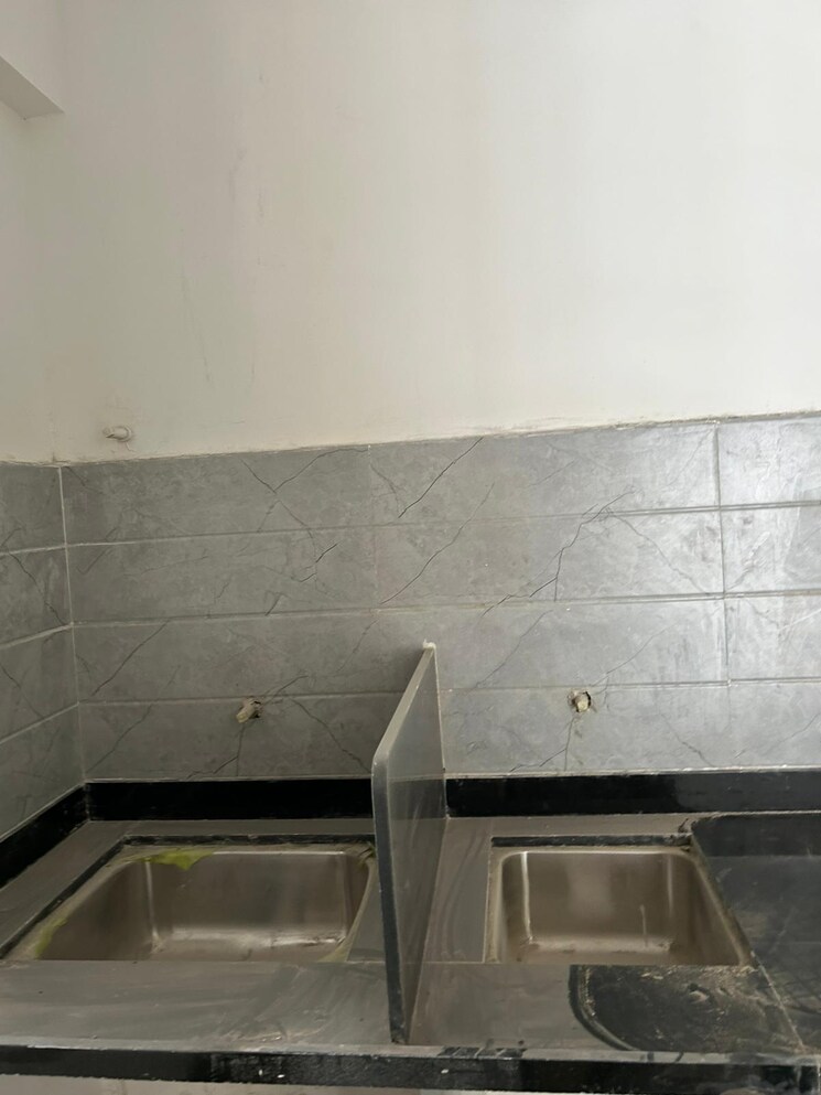 Kitchen, roshan-milestone 2 Bedroom 679 Sq.Ft. Apartment In Tathawade Pune 7726998
