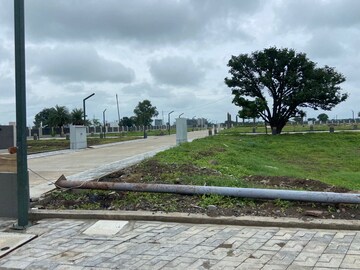  Plot For Sale in Super Corridor