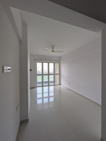 2 BHK Apartment For Rent in Kohinoor Reina Kondhwa Pune  7727260