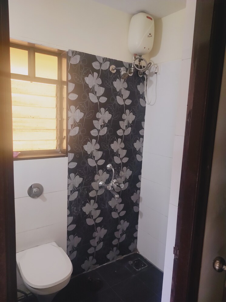 Attached Bathroom, stg-marigold-siddheshwar-garden 2 Bedroom 610 Sq.Ft. Apartment In Dhokali Thane 7727377