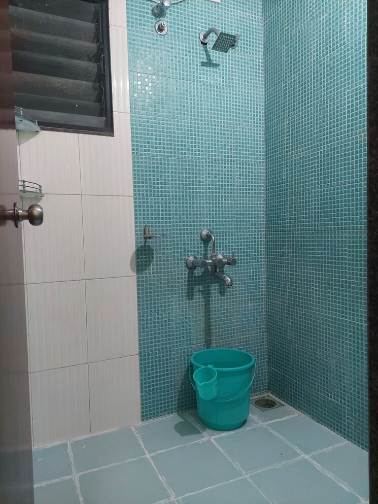 Bathroom, pimple saudagar 1.5 Bedroom 600 Sq.Ft. Apartment In Pimple Saudagar Pune 7727579