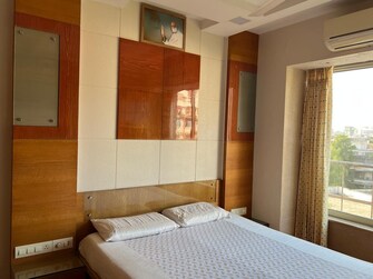 3 BHK Apartment For Resale in Western Express Highway Mumbai  7727605