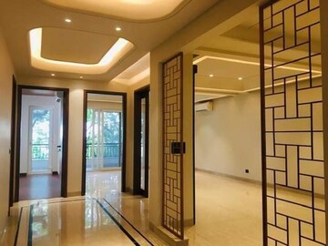 रेसिडेंशियल बिल्डर फ्लोर वर्ग यार्ड फॉर रेंट इन पंचशील पार्क दिल्ली  7727689