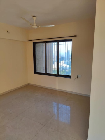 रेसिडेंशियल फ्लैट वर्ग फुट फॉर रेंट इन प्रथा पुष्प सोसायटी थाने  7727741