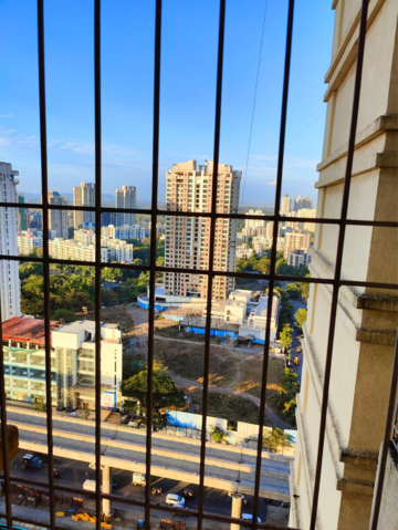 रेसिडेंशियल फ्लैट वर्ग फुट फॉर रेंट इन प्रथा पुष्प सोसायटी थाने  7727741